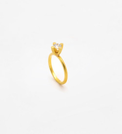 18k gold ring with diamond 0,31ct VS1 D