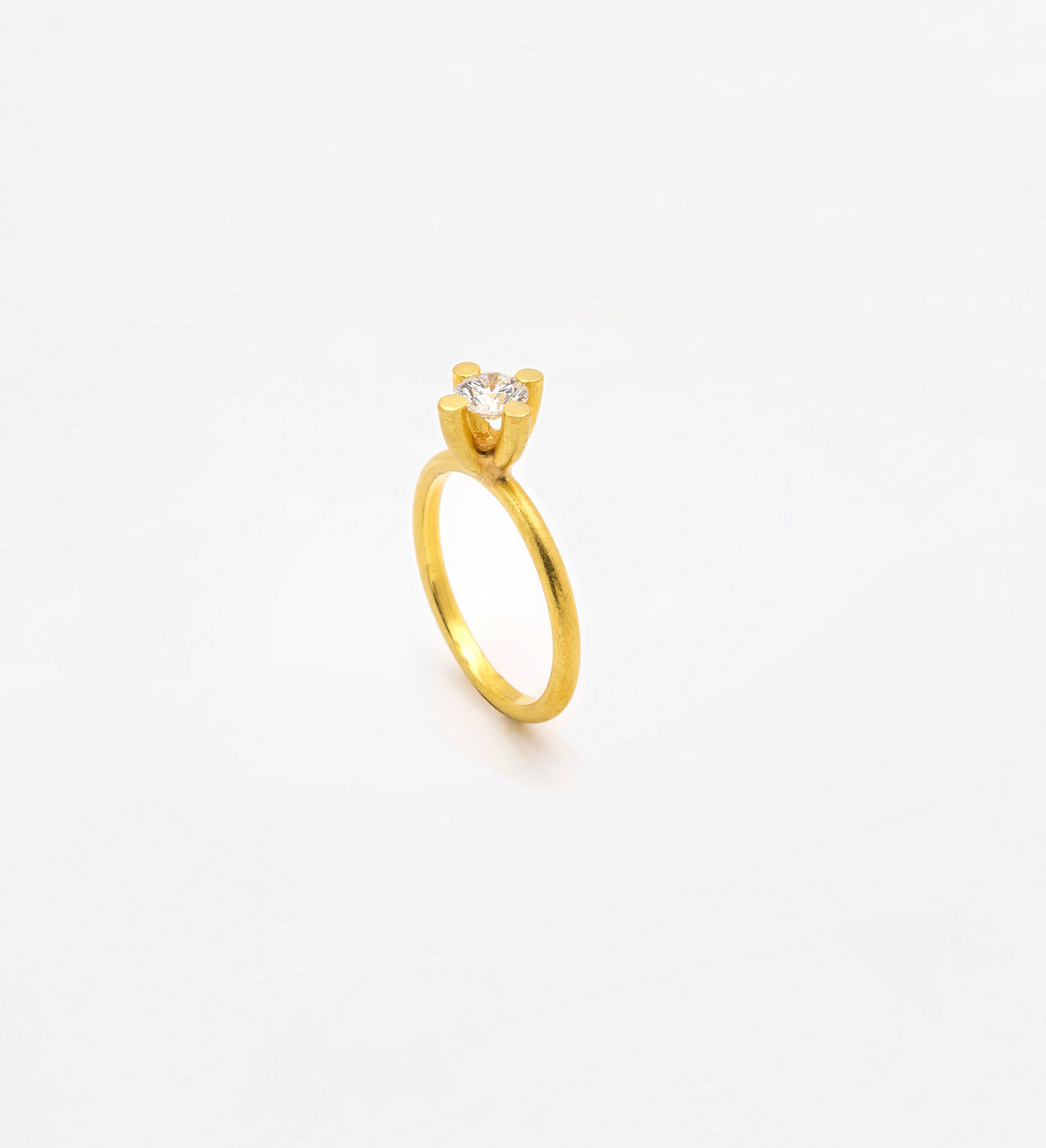 18k gold ring with diamond 0,31ct VS1 D