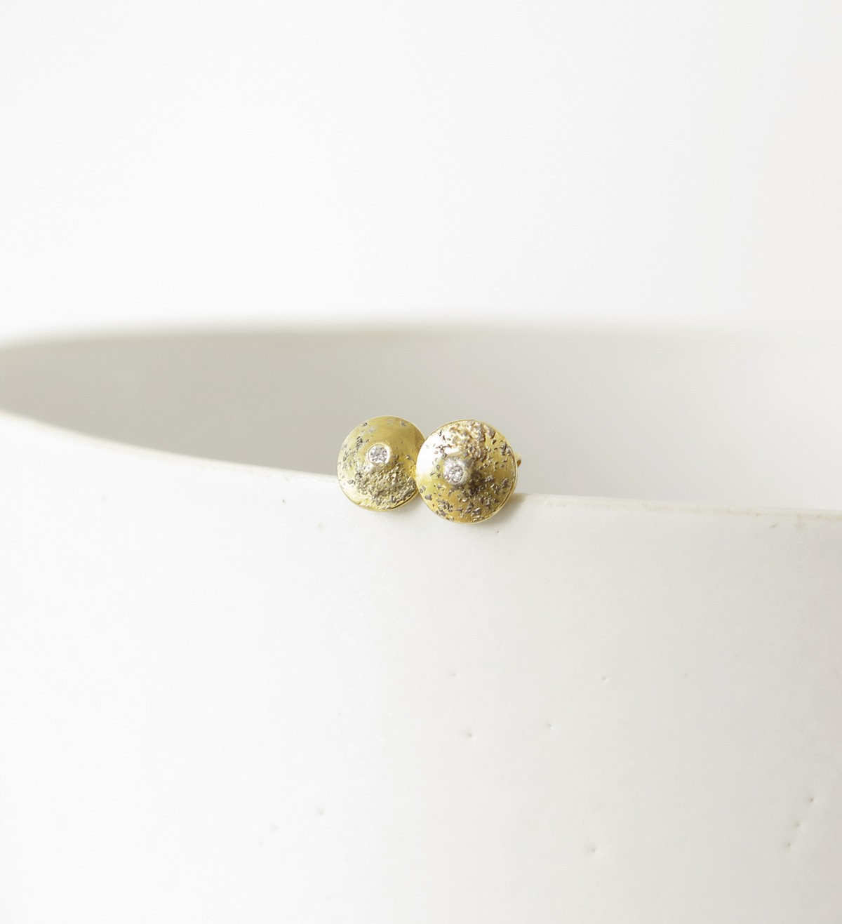 18k gold, paladium and diamonds earrings Bosc 8mm