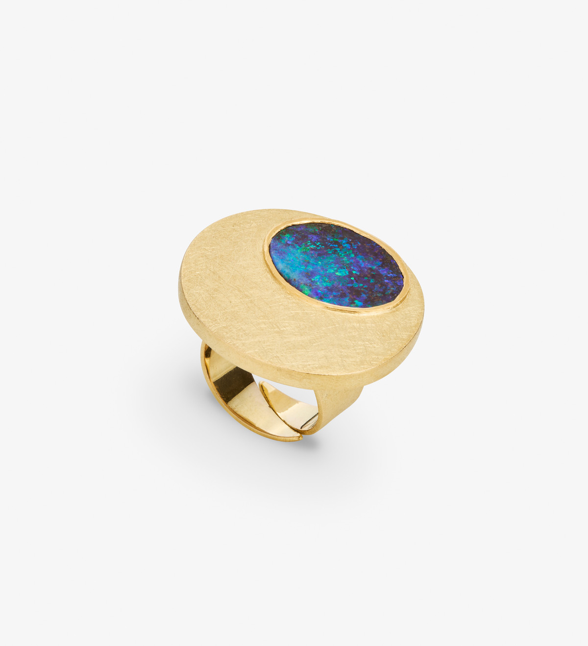 Anillo oro con ópalo