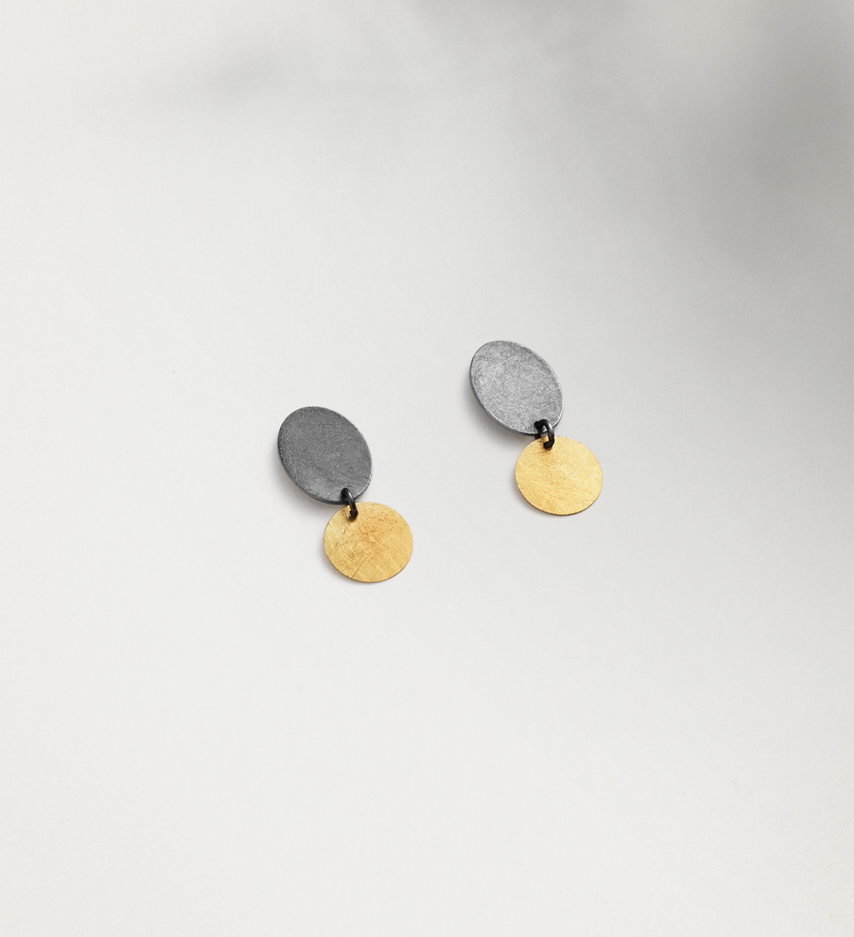 18k gold and silver earrings Party Duet 22mm